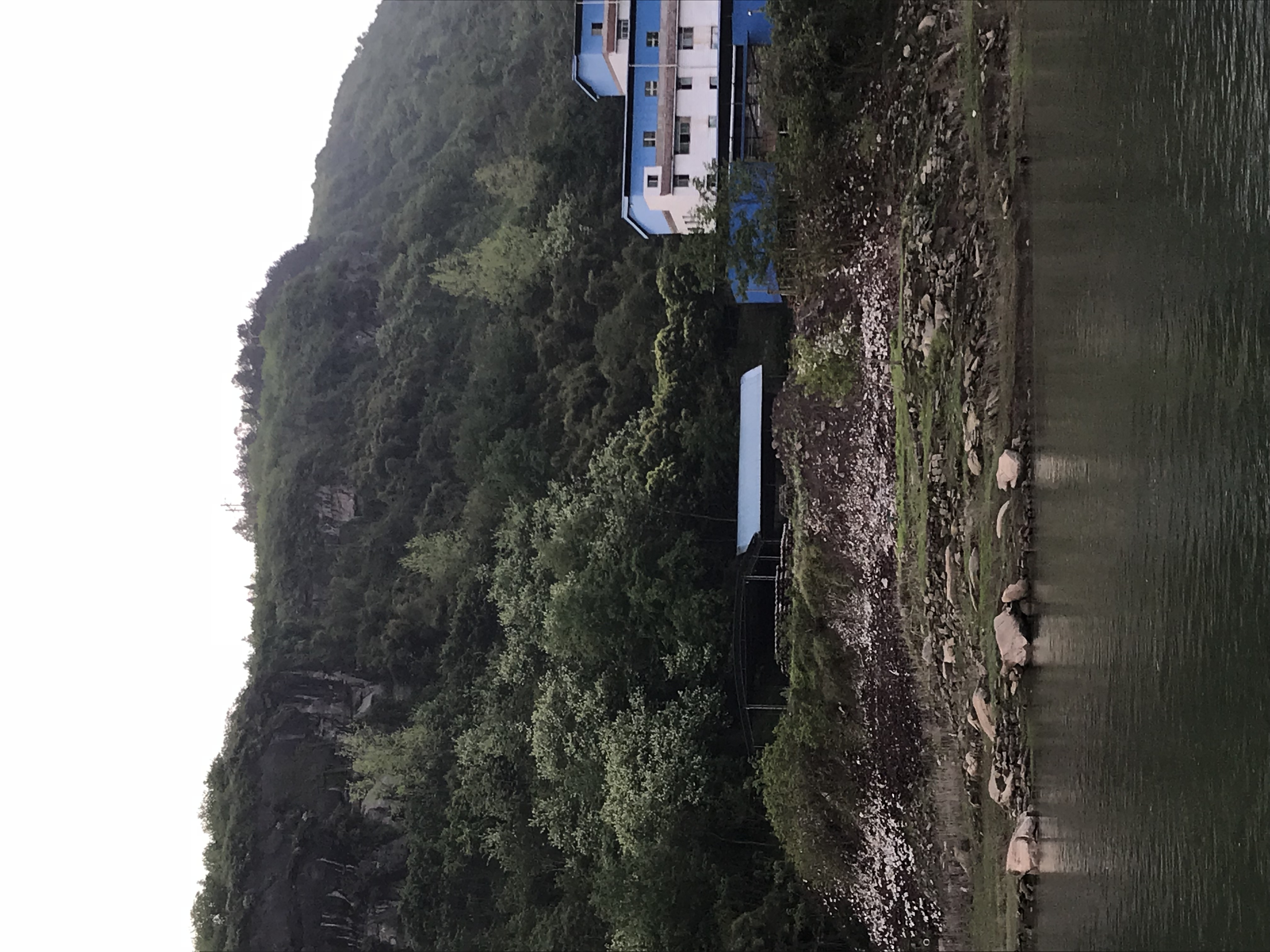 ./2018/03 - Viking China/16 - Shibaozhai/IMG_7419.JPG